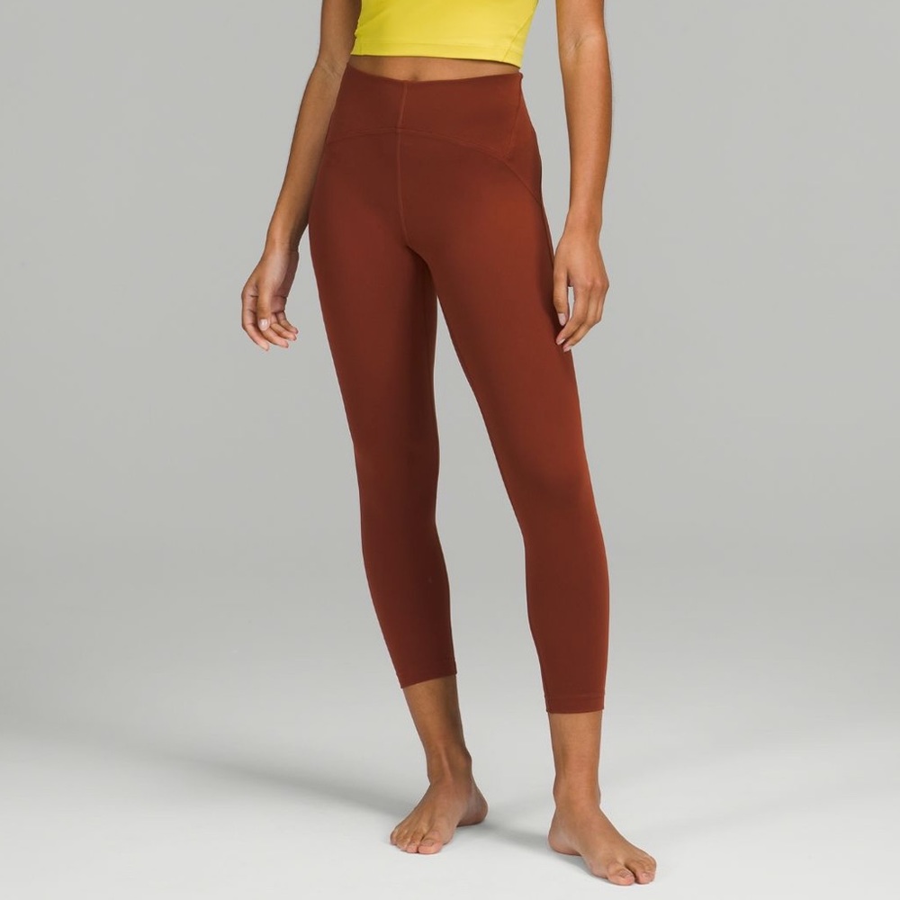 Lululemon InStill High-Rise Tight 25” - Picture 8 of 8